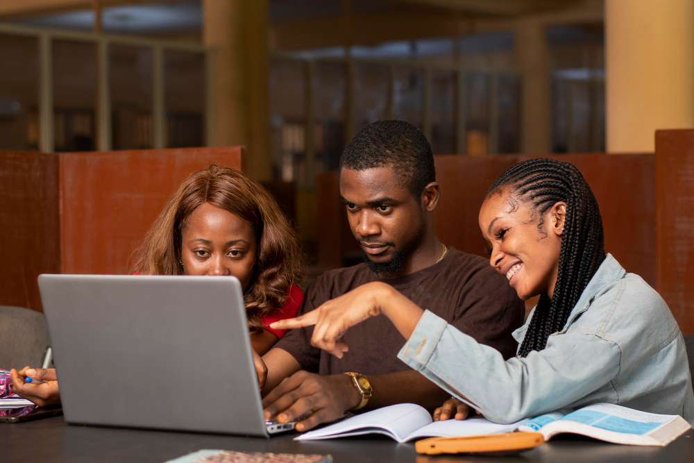 Edumiaa : Le Site de Cours en Ligne Fait pour les Africains